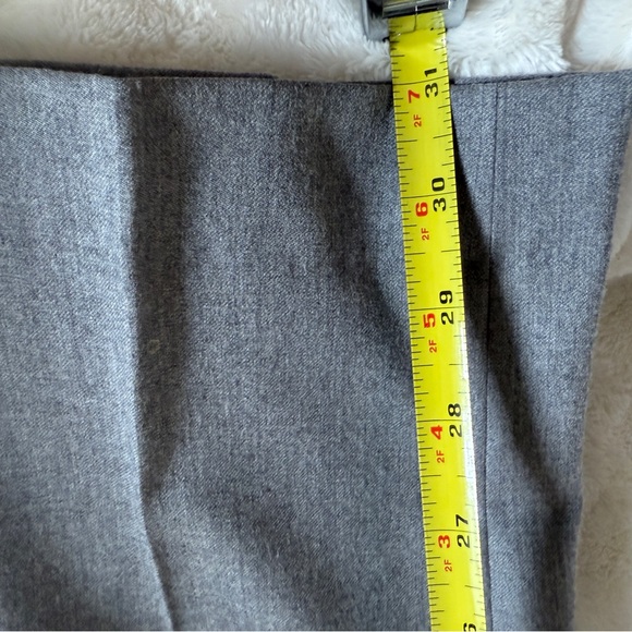 Todd Snyder Gray Dress Pants - 100% wool Hudson pants.  Like new condition! - Picture 3 of 13